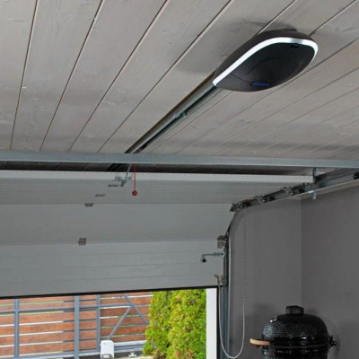 Автоматика для секционных гаражных ворот Alutech