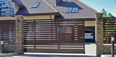 Уличные откатные ворота из алюминия Alutech Prestige